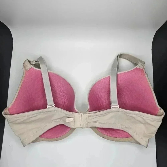 Victoria's Secret Pink T-Shirt Bra - Nude, Size 34DD - Picture 2 of 3